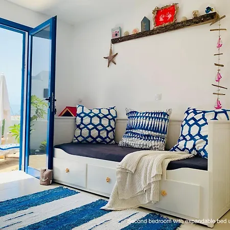 Casa Marrakado - Seaview & Beach Close! Holiday home *